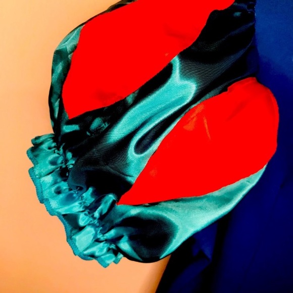 Sexy Snow White - Picture 2 of 16